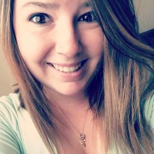 Meet your Posher, Holly